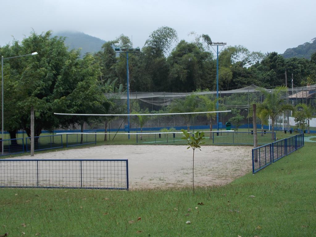 Apartamento Wembley Tenis - H402 Ubatuba Esterno foto